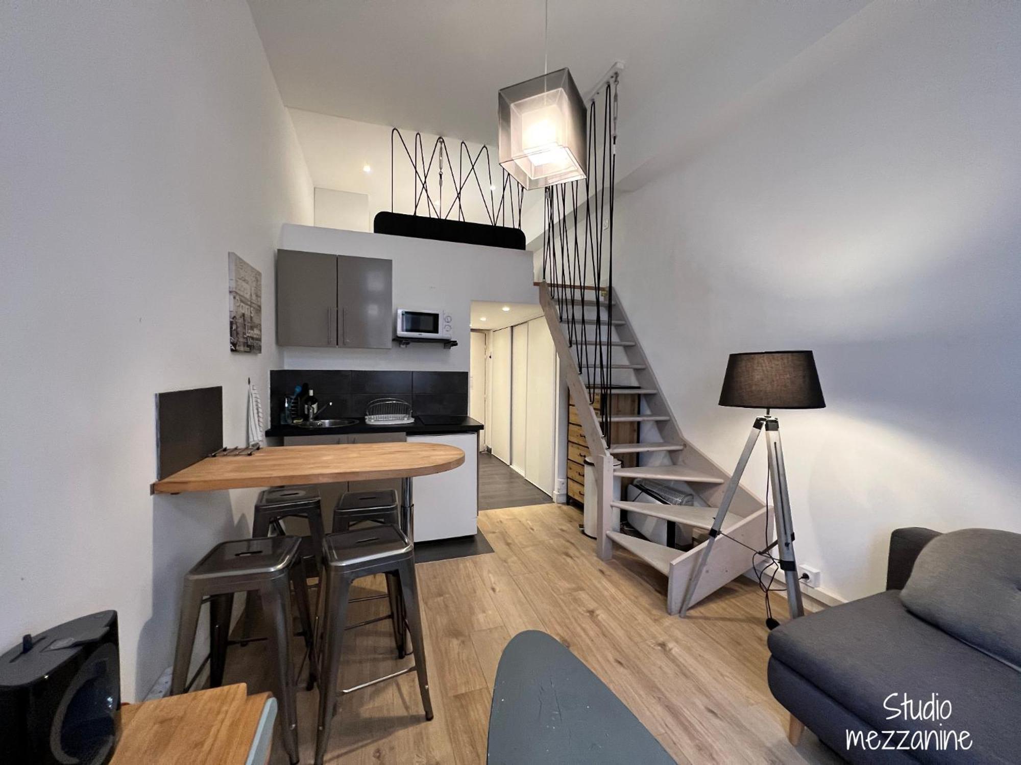 Hyper centre : Appartement Déco Atelier ou Studio Mezzanine Lyon Buitenkant foto