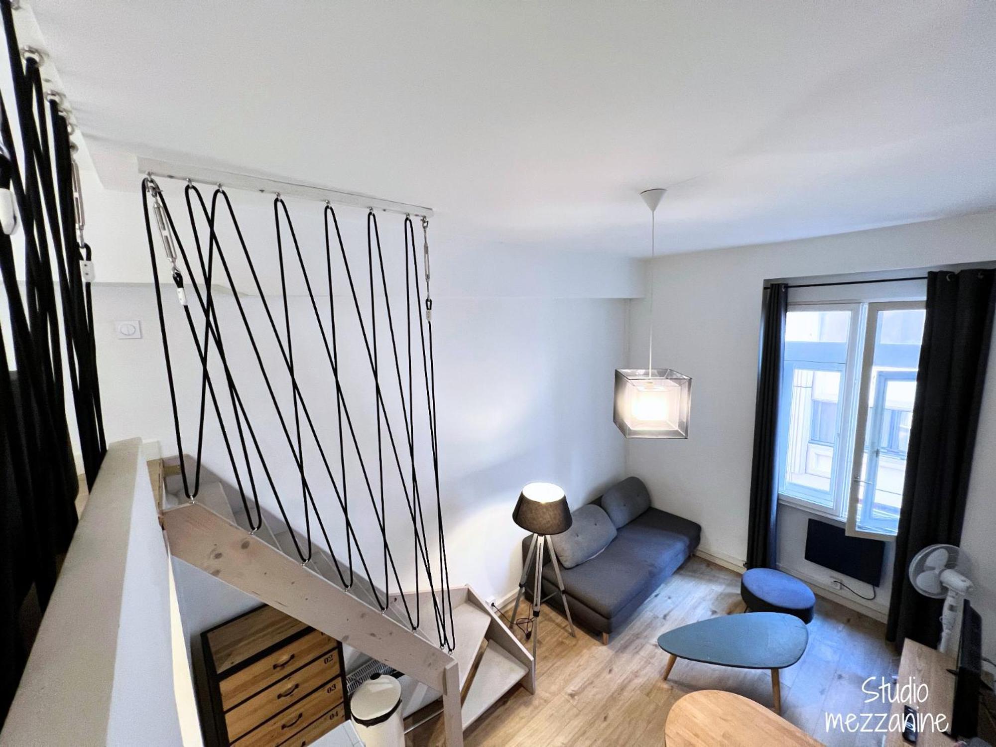 Hyper centre : Appartement Déco Atelier ou Studio Mezzanine Lyon Buitenkant foto
